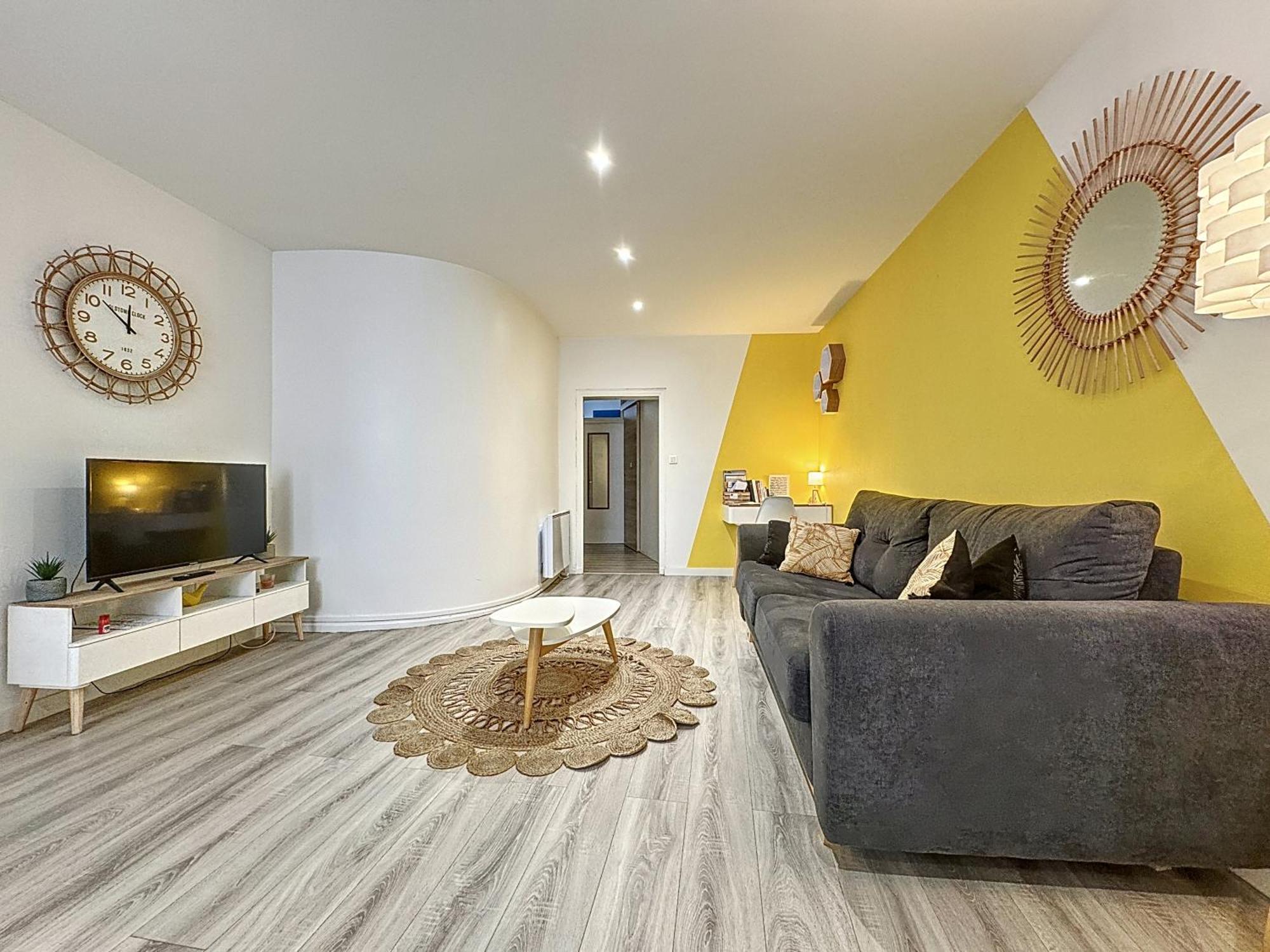 Confort, Wifi Et Garage Millau Exterior photo